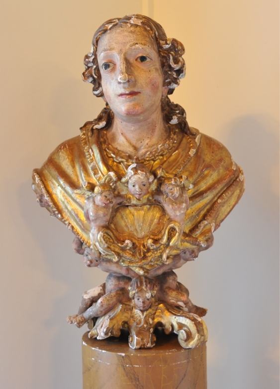 Autore: Anonimo - Busto di gentiluomo in legno scolpito dipinto e dorato in oro 