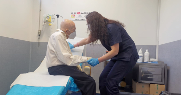 COVID - A Catania il vaccinato pi anziano: 105 anni