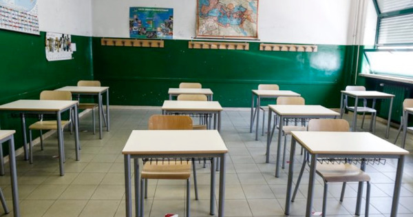 Covid, scuole chiuse in venti Comuni siciliani dal 22 al 27 marzo