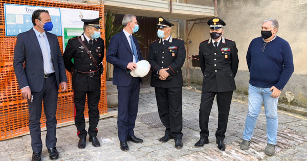 POLIZZI GENEROSA - Falcone visita cantiere caserma dei carabinieri